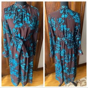 Who What Wear keyhole neck floral dress, S